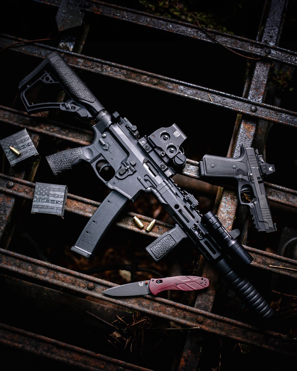 Daniel Defense tweet media