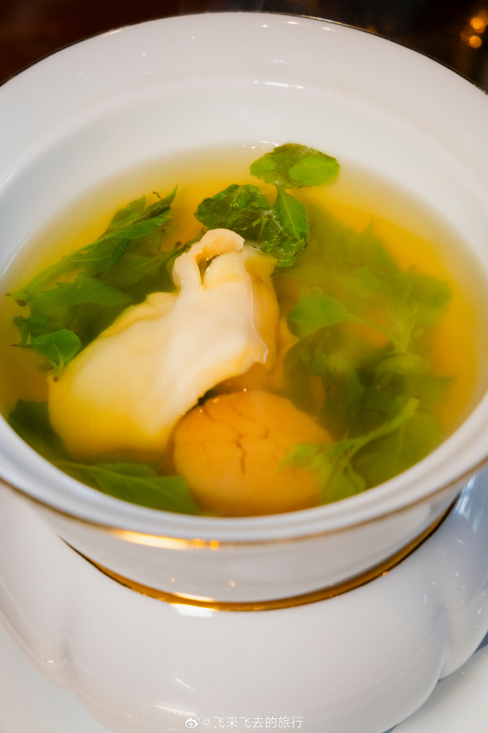 alison souter tweet media