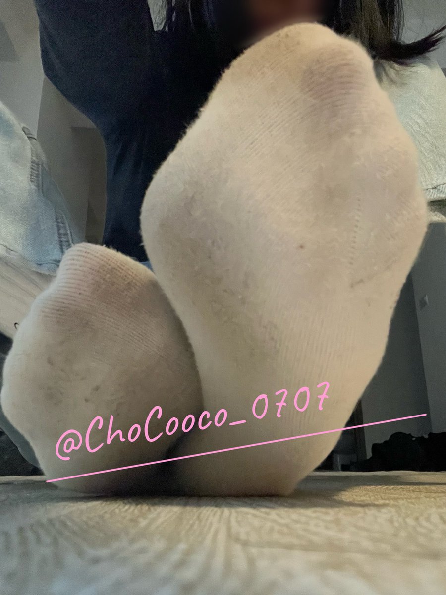 愛穿白襪的悄悄 tweet media