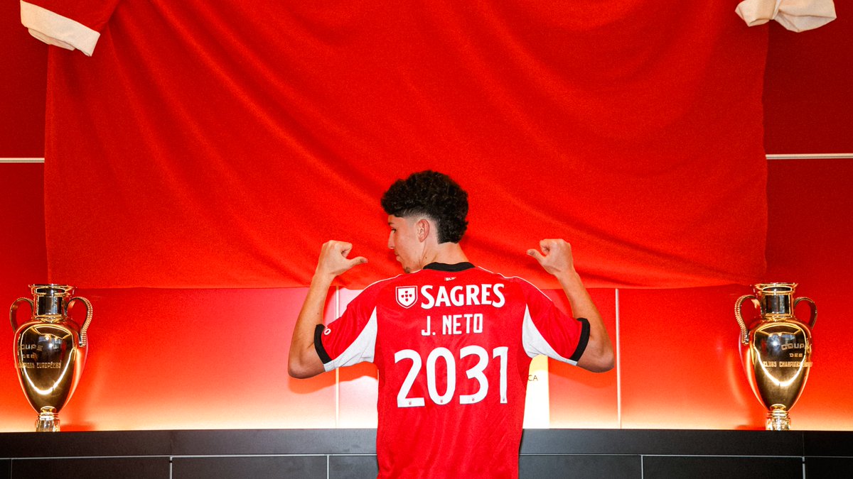 SL Benfica tweet media