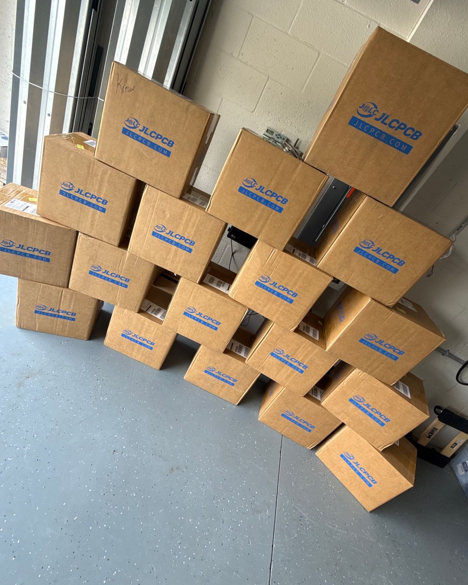 BSidesTampa's tweet image. This years badges have arrived! We can’t wait to show them to you. Are you ready? Grab your ticket now to secure your badge @ bsidestampa.net! 

#Tampa #tampabay #bsides #bsidestampa #cybersecurity #infosec #security #hacking #learning #community