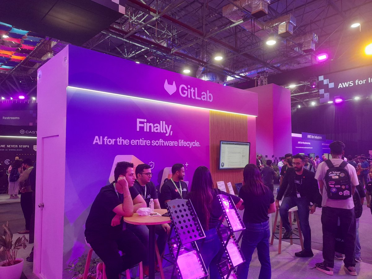 Meetprofaara tweet media