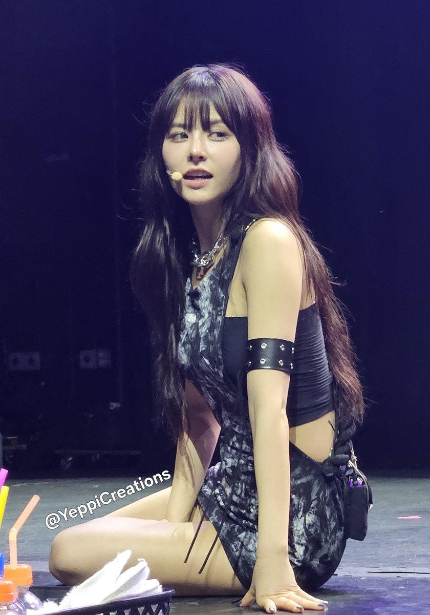 260423 
#EverglowInSF #Everglow_In_SF #RE_CODE #RECODE
#Everglow #에버글로우 #박지원 #jiwon #EU