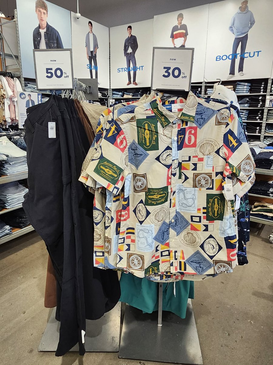 LBVFS's tweet image. Old Navy @LBVFS
🛍️Limited time only Up to 50% OFF Storewide
🏃‍♀️Limited time only Shorts &amp;amp; Tees: Shorts From $12, Tees From $8
Visit store for complete details. Exclusions apply. Sale is subject to change. #deals #promo #shopnow #OldNavy #oldnavystyle