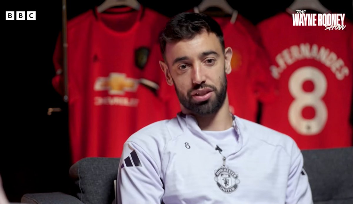 عمرو tweet media