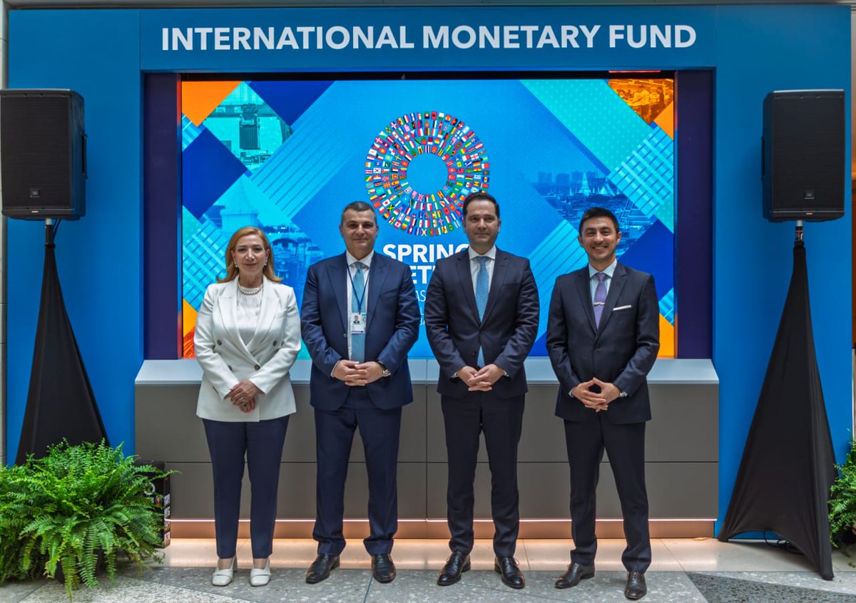 EndritYzeiraj's tweet image. Concluding a productive week at the #IMF and #WorldBank Spring Meetings in Washington, D.C. 

🇦🇱Albania’s post-COVID performance continues to stand out—driven by fiscal discipline, lower public debt, controlled inflation, and sustained growth. 1/