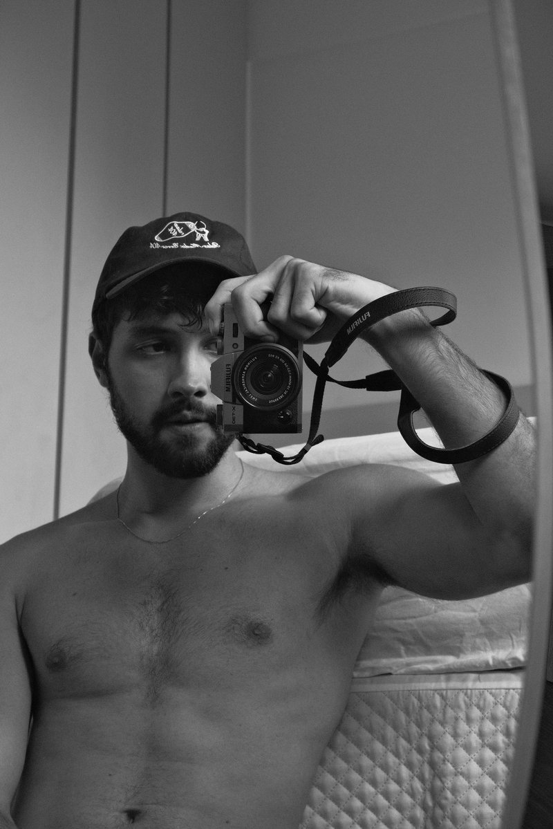 euCAIOdoceu tweet media