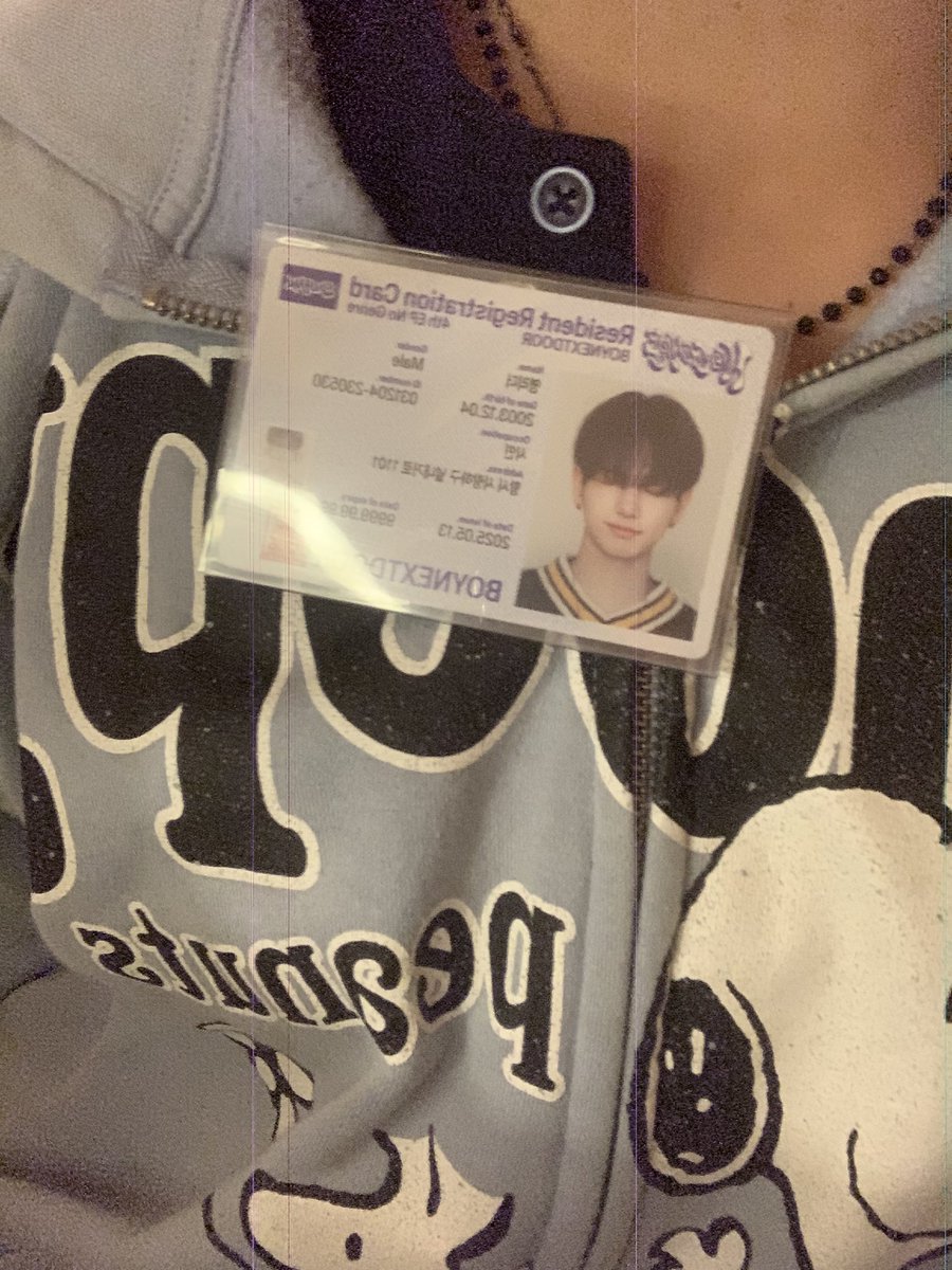 rae 🍓 tweet media