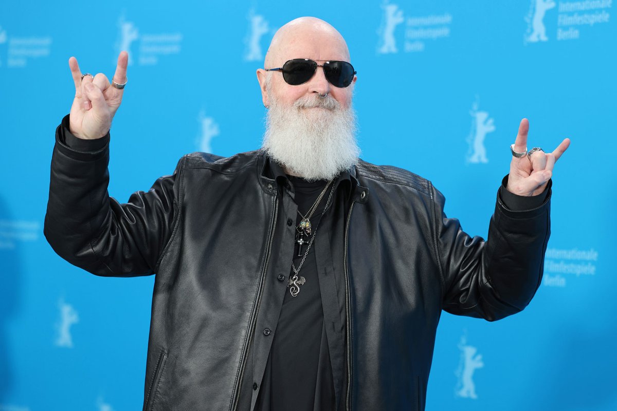 Loudwire tweet media