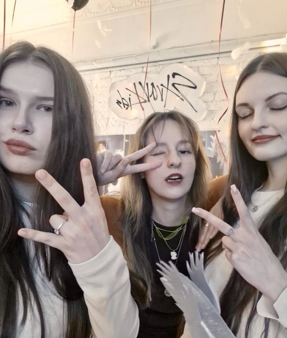 1 2 3RACHA get spotlight

Представители 3рача в Беларуси🤟🏻🇧🇾

#SSD #StrayKids #StaySelcaDay #3RACHA