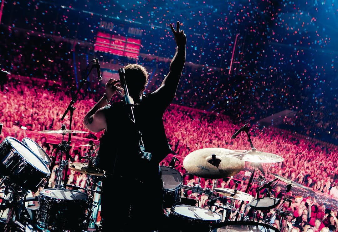 5SOS UPDATES ★ tweet media