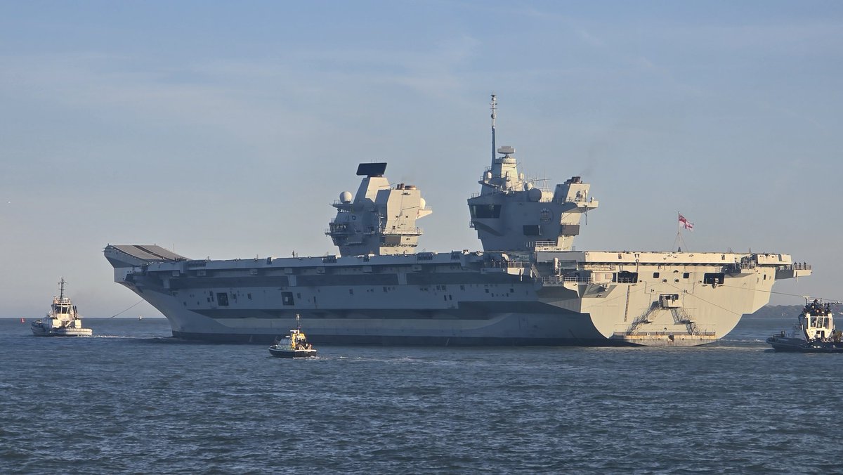 UK Forces Tracker tweet media