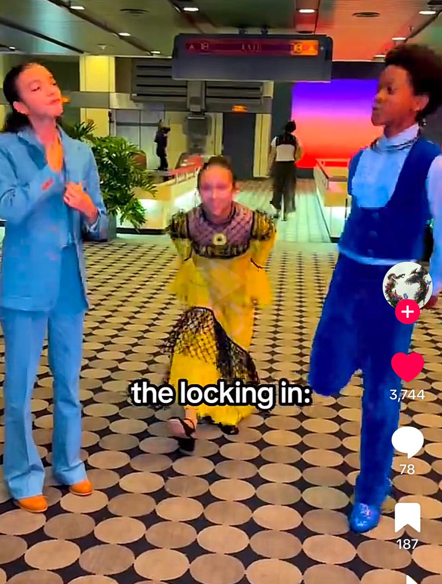 WELLIE KERNA AND AMPERT OMGn (the quality is horrendous but!) wellies and kernas interview? outfits, kerna wearing her sunflower token ughhhh