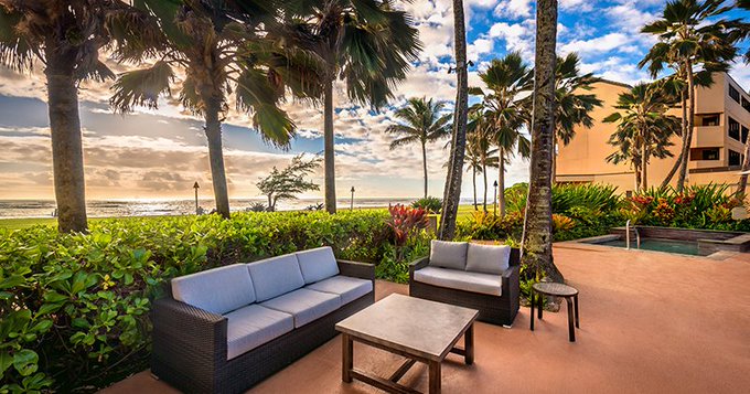 tropicalitytrvl's tweet image. Relaxing in paradise takes on a whole new meaning at Sheraton Kauai Resort at Coconut Beach. 🌤️🏨 
tropicality.com/resorts 
#hawaii #vacation #luxurytravel #tropics