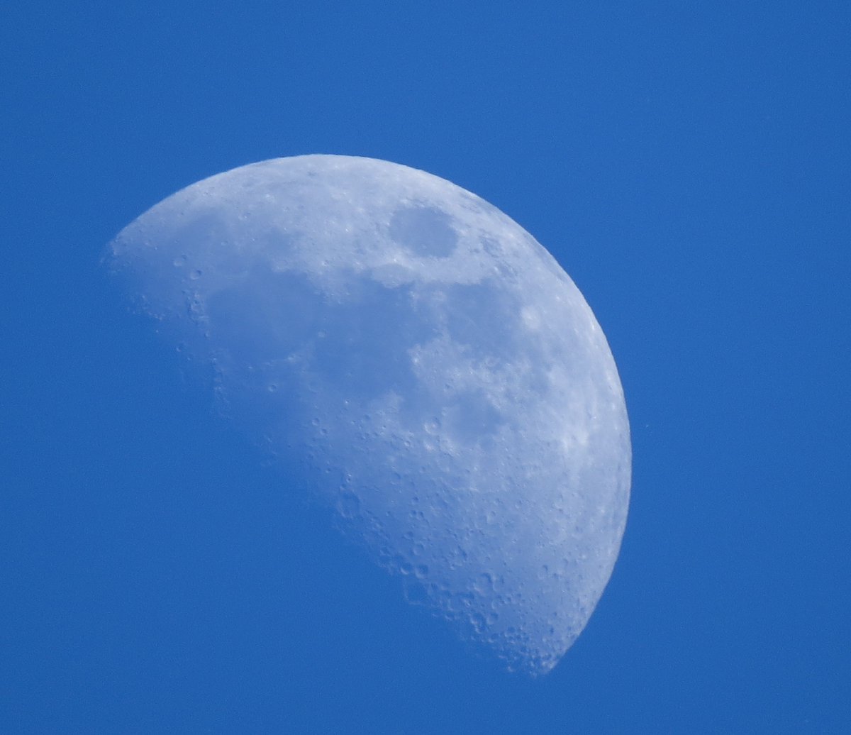 angegarrod's tweet image. 57.3% Waxing Gibbous moon 24/4/26

#moonwatch #wonders #astronomy #moonhour @MoonHourSocial