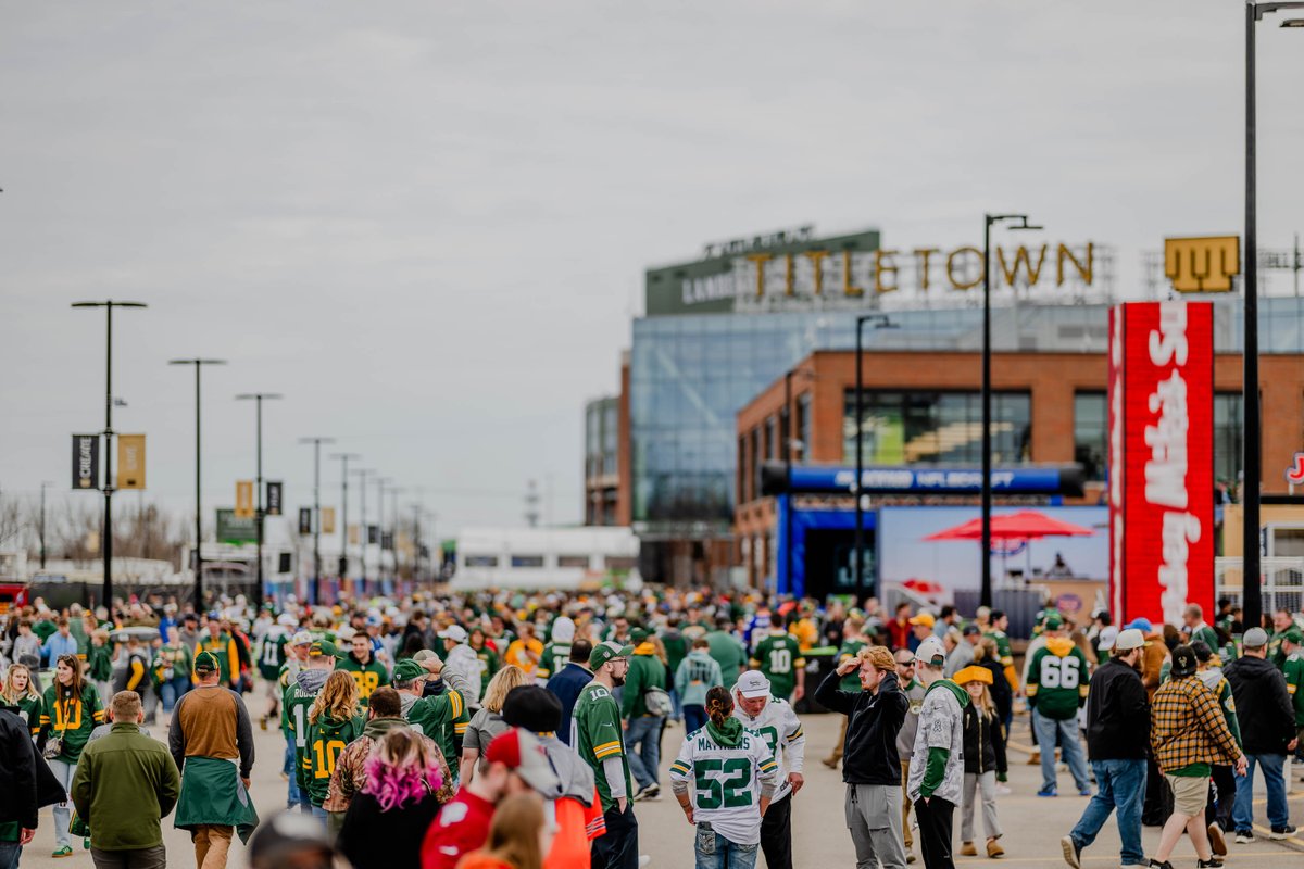 Titletown tweet media