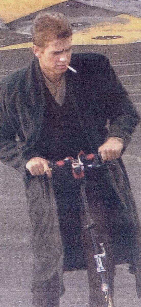 austintolin's tweet photo. @bestofstarwar Choose Your Fighter https://t.co/osQvA18PN8