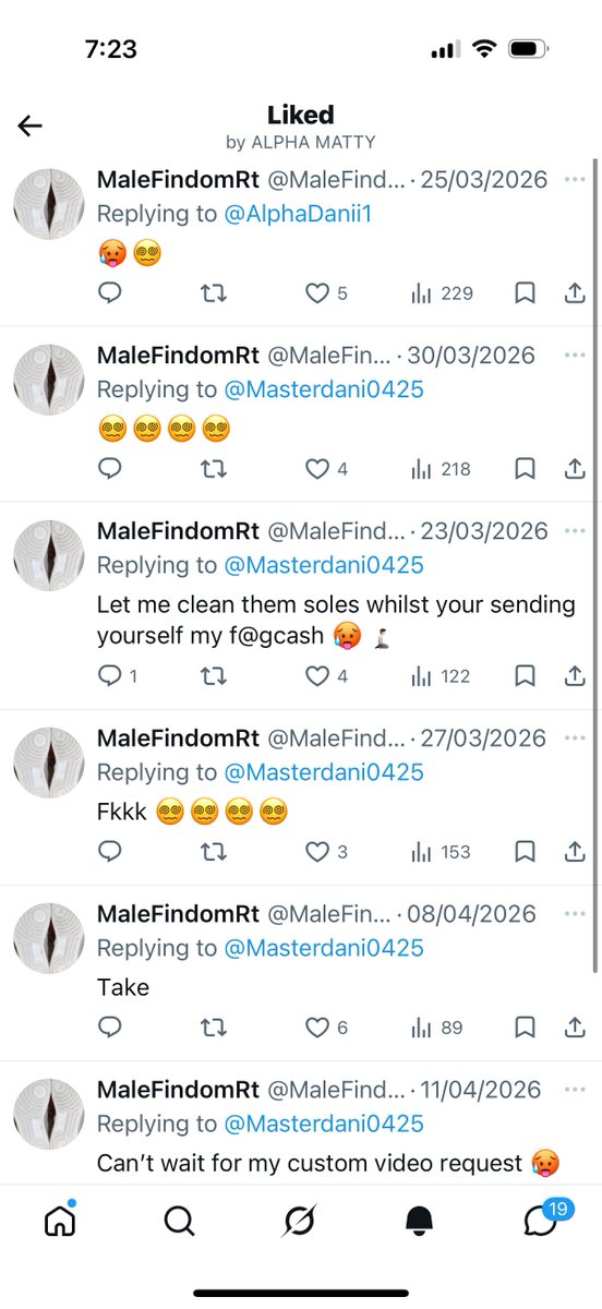 MaleFindomRt tweet media