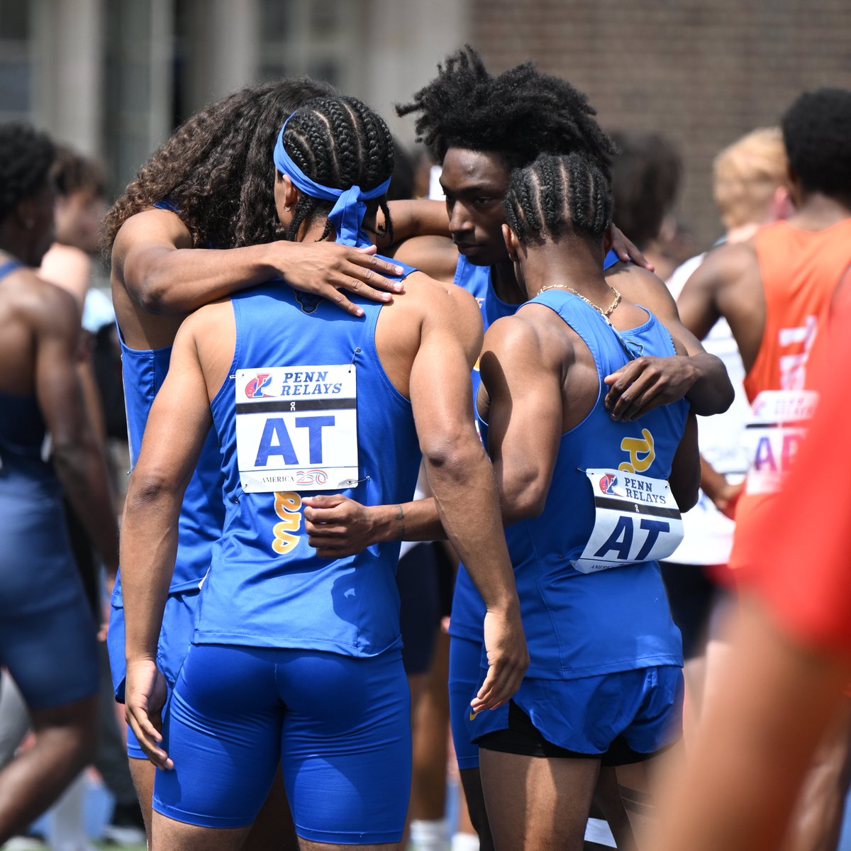 Pitt TF/XC tweet media