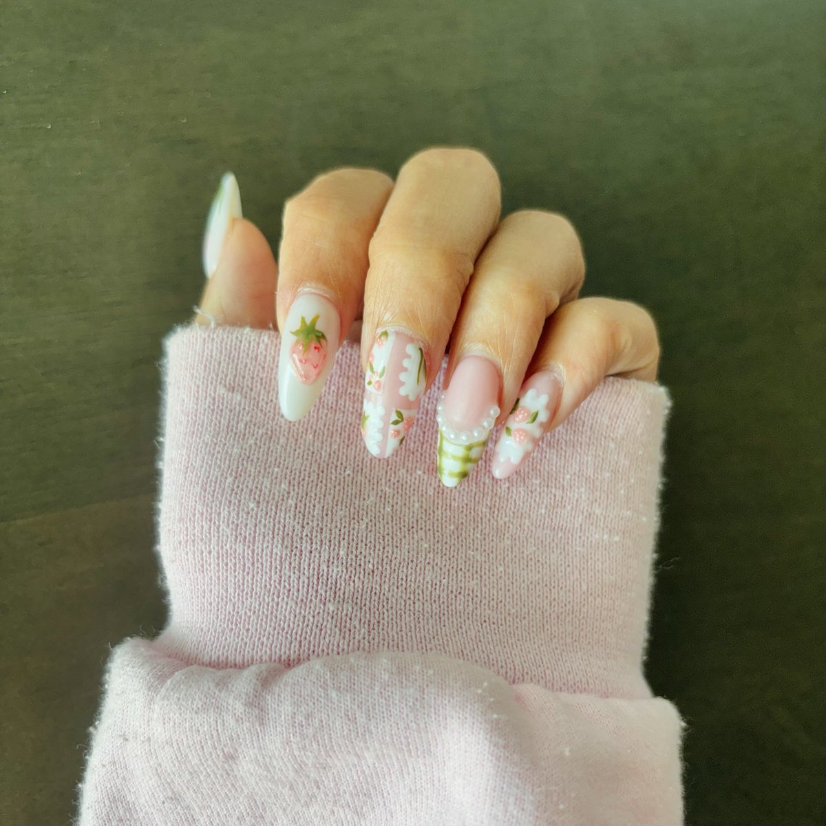 fawna ふぁな 🌸🍡 anime dallas @ 70 tweet media