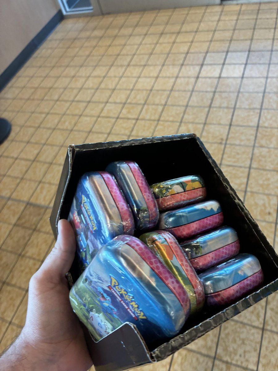 ScoobaSteve tweet media