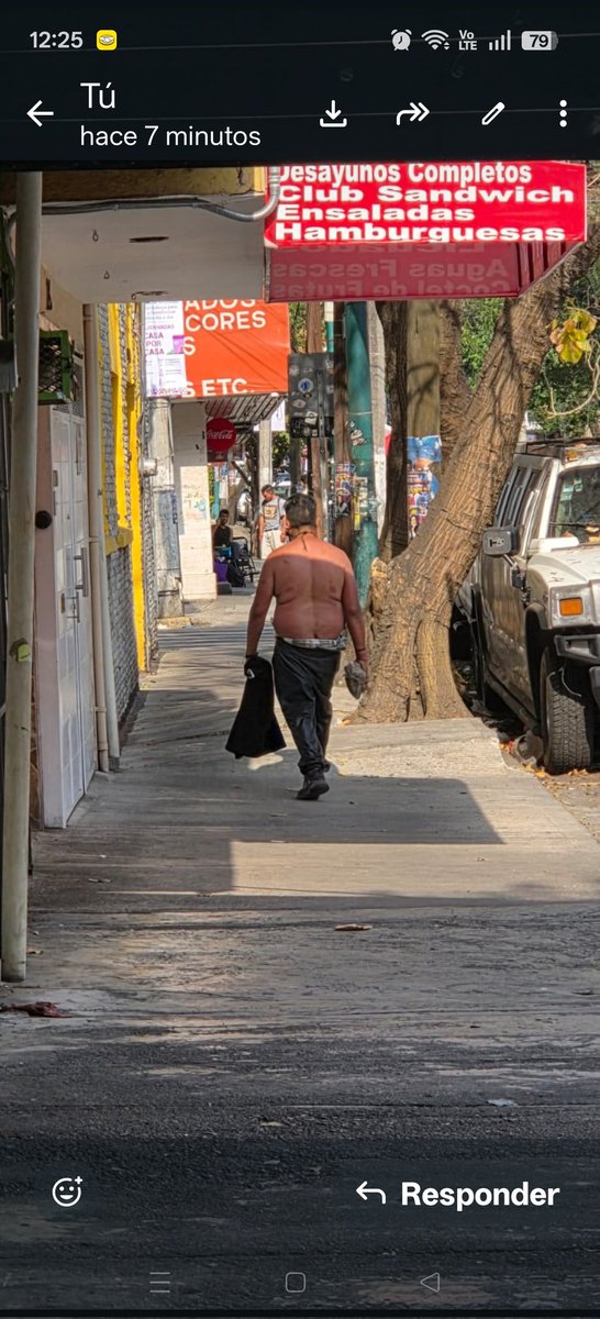 cocoareyes's tweet photo. @ClaraBrugadaM @GobCDMX @TravelAlamosG jefa de gobierno esto es una muestra de lo que soportamos los vecinos por el SIBISO (albergue) instalado en @ViaductoPiedad1 con psc alcohólicos, drogadictos, violentos, enfermos mentales, rateros, exigimos su reubicación!! https://t.co/NG88QAi4PB