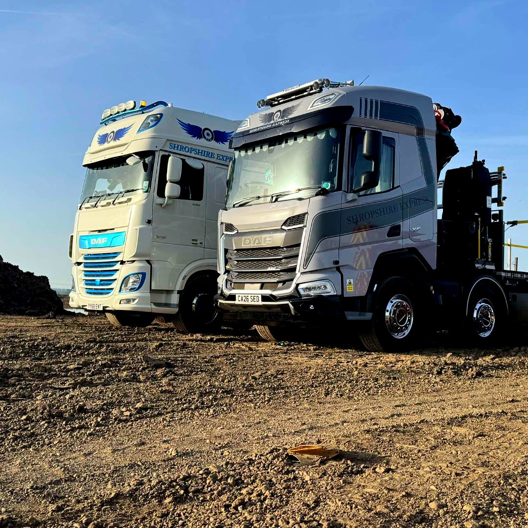 DAFTrucksUK's tweet image. When the trucks share stories of their week. 🚛🚛

What do you think they're saying? Best answers below. 👇

📸 Carl Dean Austin | Steve Broome | Shropshire Express

#DAFXF #Trucks #DAFTrucks #FridayFeeling