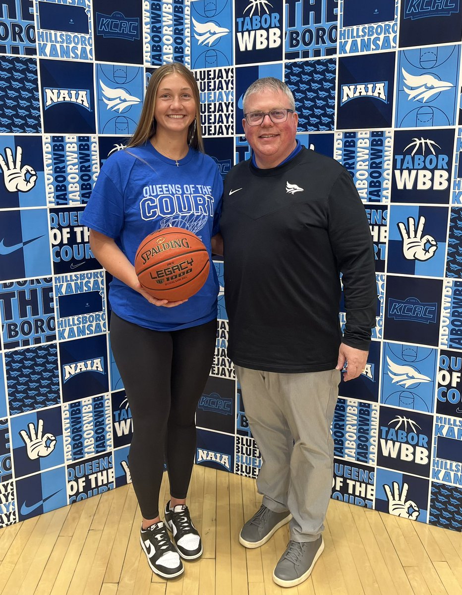 josiehaverkamp's tweet image. Thank you Tabor for a great visit! Go Bluejays! #unofficial #uncommitted2027 @TaborWBB