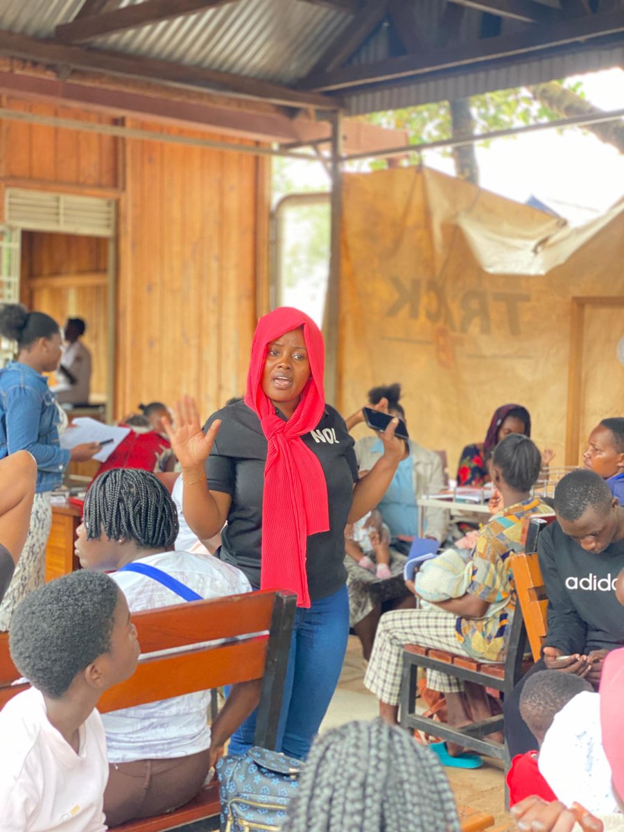 youthpluskitebi's tweet photo. As part of our weekly Business Management  class, today's session focused on preparation for business idea pitching
It’s not just about the idea, it’s about clarity, confidence &amp; making a real connection with your audience. The class showed great energy and made solid progress https://t.co/teINaebjoV