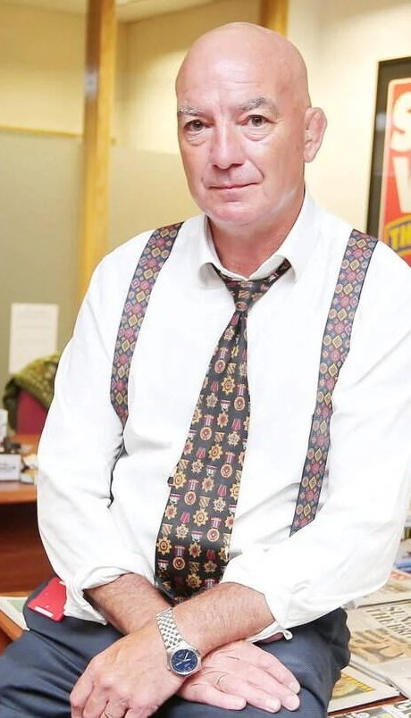 Mark Simpson tweet media