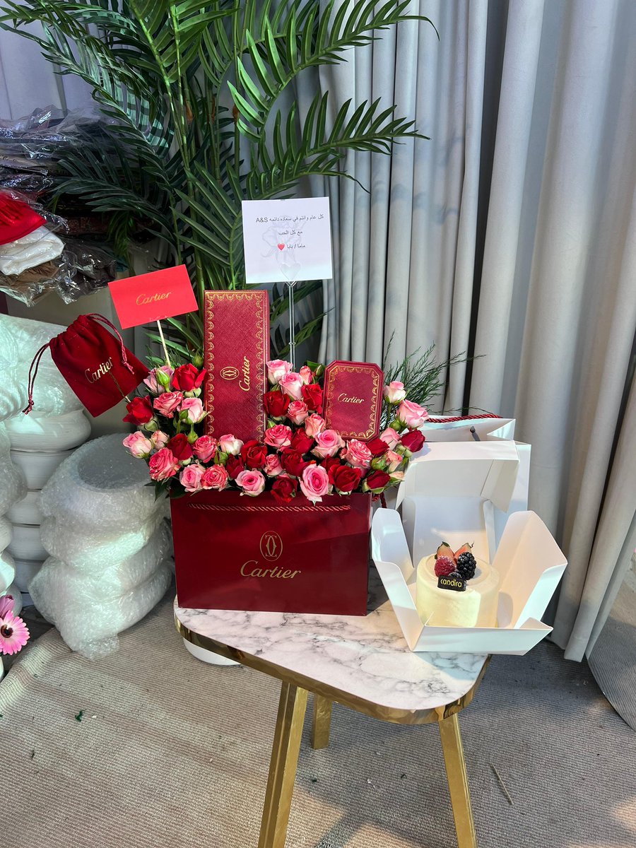 tawsil_33's tweet photo. ننسق هداياكم ونوصلها لمن تحبون 🎁🎉
توصيل طلبات ..📦
بأسعار خاصة جداً 👌🏻✨ 

للطلب والاستفسار التواصل ع الخاص او واتس 👇🏼
https://t.co/3vaTlLpkL4

#شاومي_السعوديه  #الخيمة12
#جمعية_بصمات 
#مسابقة_ذوق #مساء_الخير_والسعادة https://t.co/ASKYLyh8oK