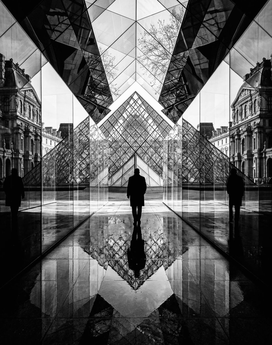 Apostrophe tweet media