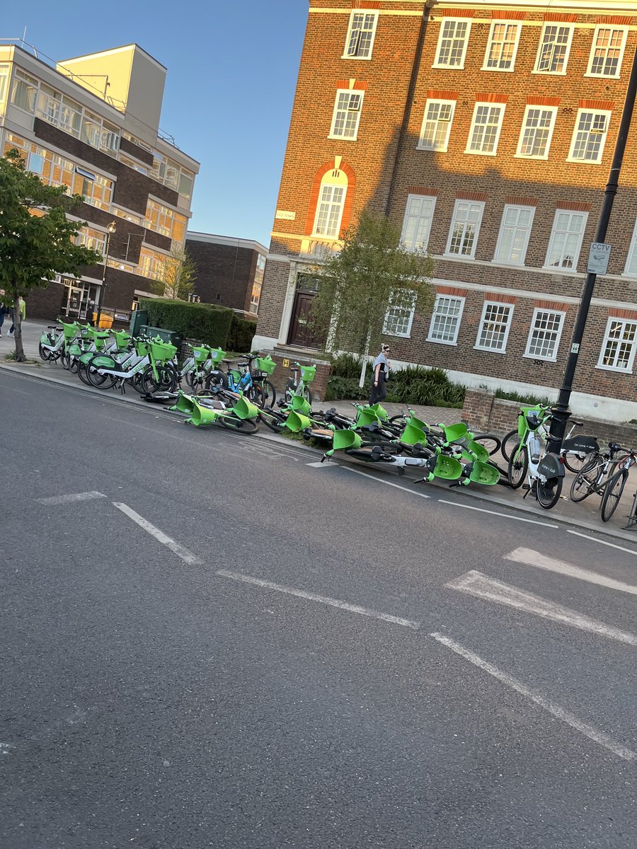 vincentmoss's tweet photo. All going well in Lambeth https://t.co/GO3A752inK