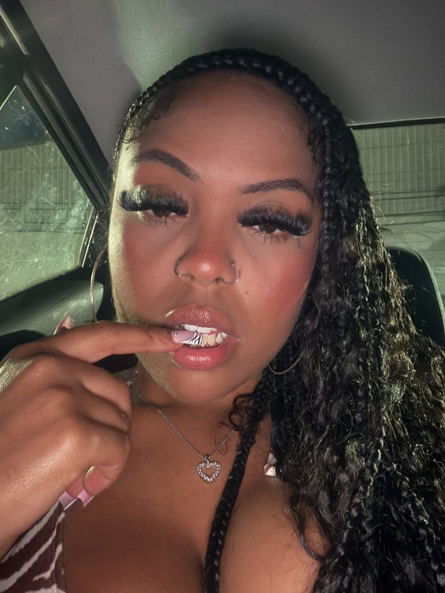 bree tweet media