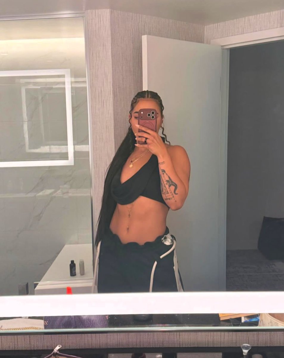 MRF_Queens's tweet image. Jaida Parker (NXT) 
Une vue d'exception 👀😍

#JaidaParker #WWENXT #NXT