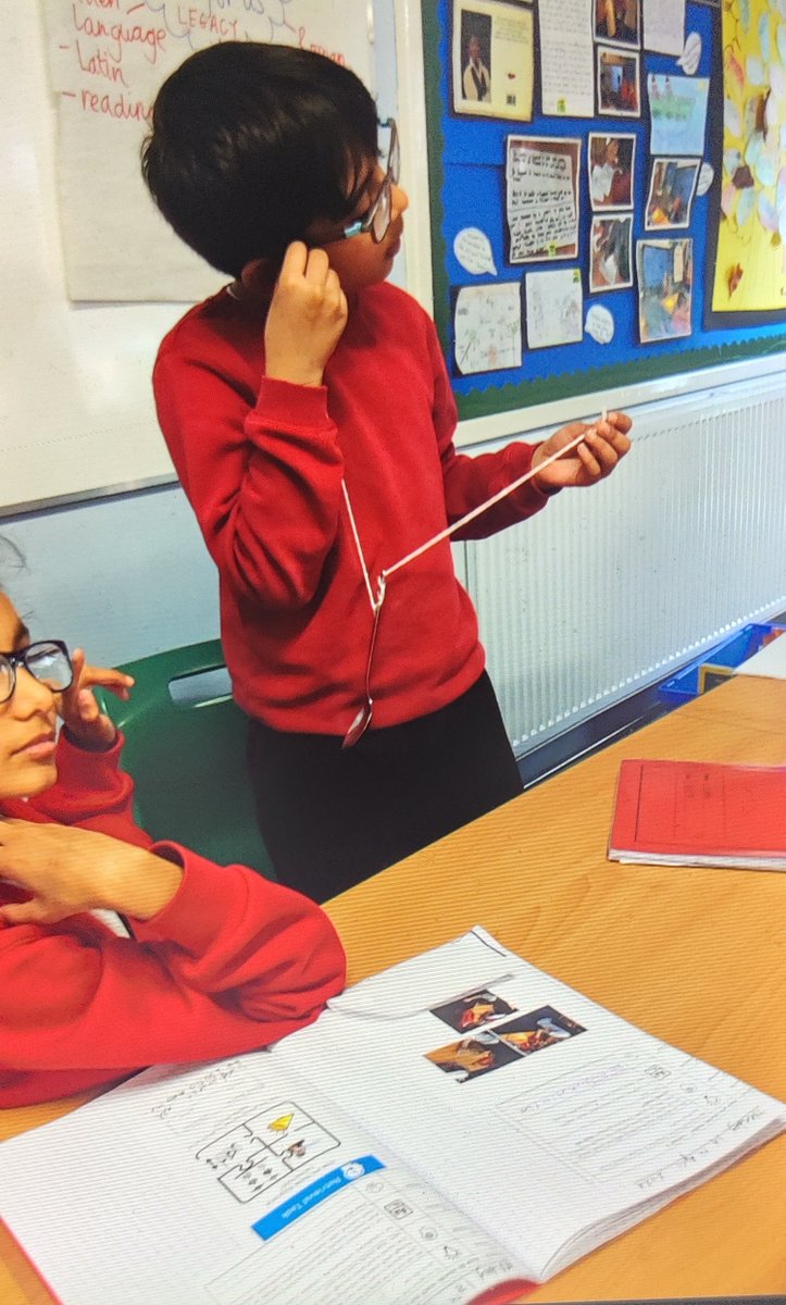 RayLodgePrimary's tweet photo. Year 4 Science Unit Sound - We investigated:
How Sound is Made:
How Sound Travels:
Pitch and Volume:
Distance: #RLPS #Science #aspiration https://t.co/tT2h0Yabu8