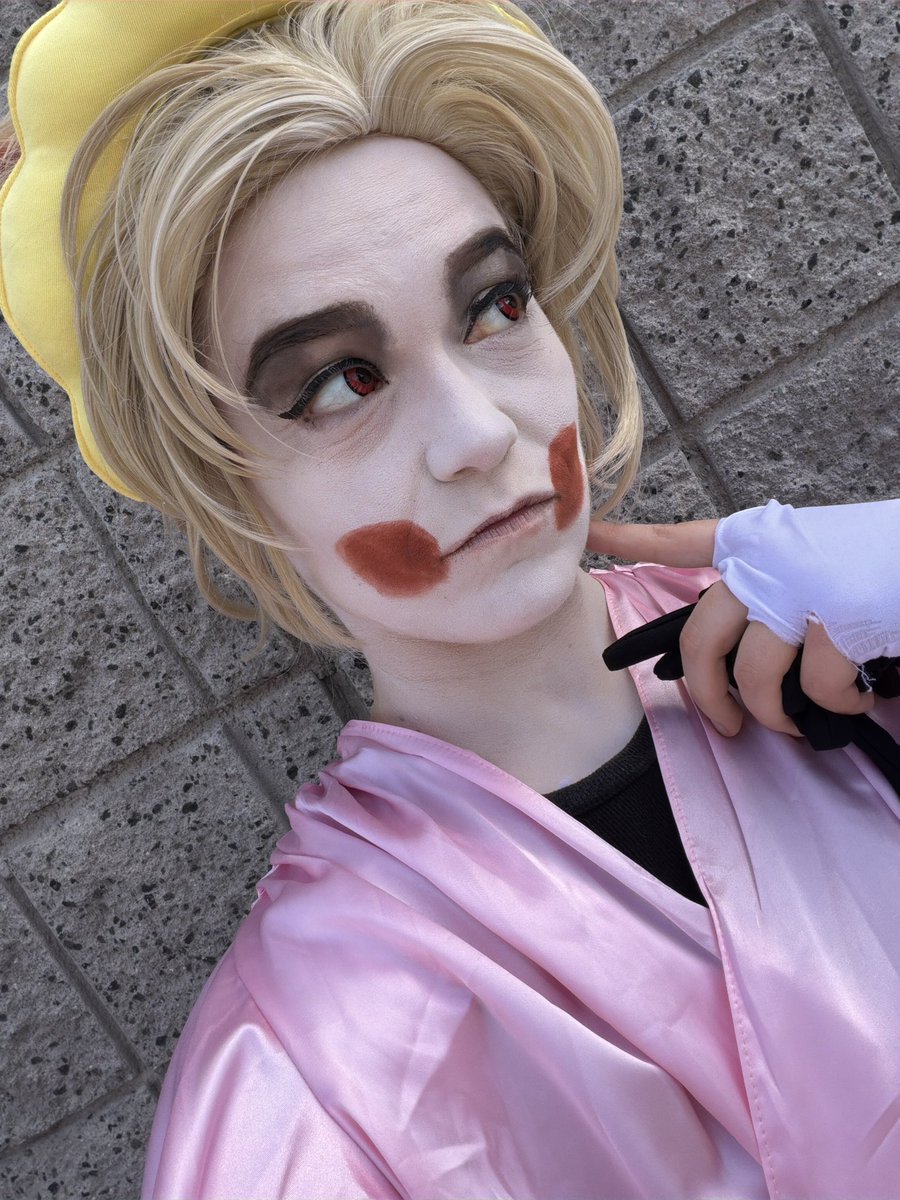 AsheLovenstein's tweet image. Come see me at LVL UP today~!!! Can’t wait to meet you all!! 🥰 #lvlupexpo #levelup #levelupexpo #lucifermorningstar #hazbinhotel