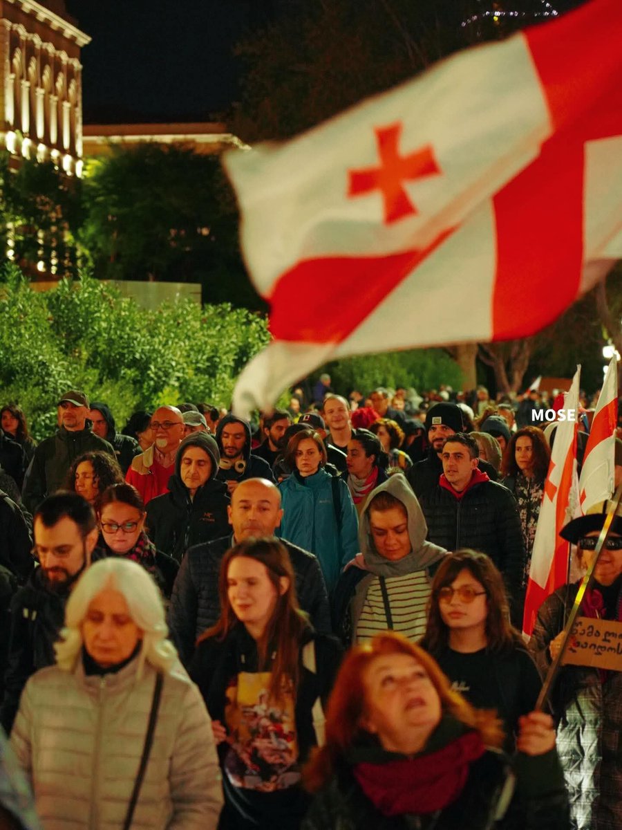 🇬🇪🇪🇺 Day 513 of the Nonstop Pro-European Protests and The 4th Overnight by Parents of Children with DMD demanding Access to Medication in Georgia! 
#GeorgiaProtests #DMDGeorgia
