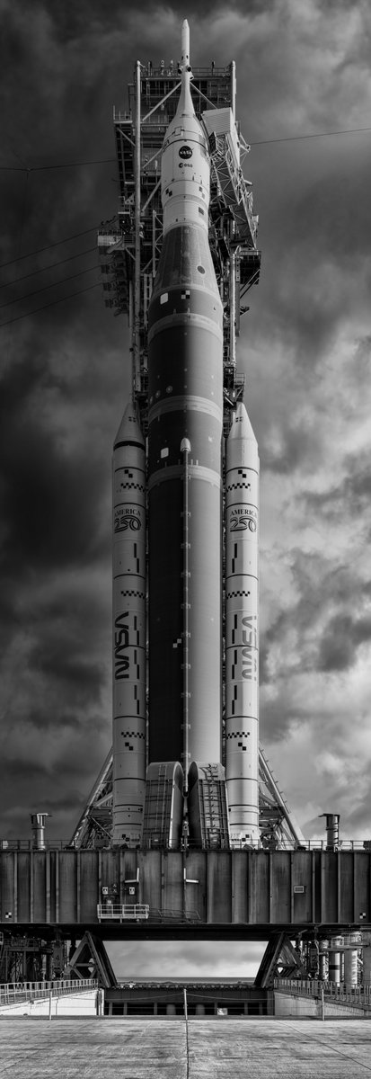 PeterLik's tweet image. “Zero Gravity” reveals Artemis II in its purest form—where structure, precision, and scale take focus in the final days before liftoff. #ArtemisII #Photography #FineArt