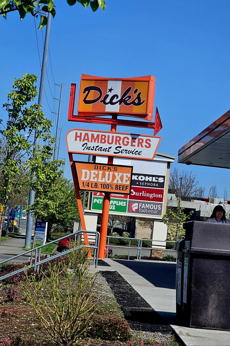 Beth Dutton tweet media