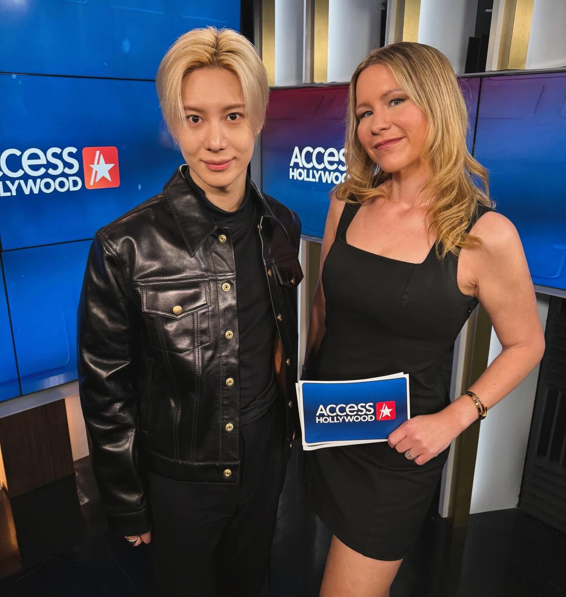 TAEM_backup's tweet photo. 💬260424 IG Post/Story📸Access Hollywood 진행자 with. 태민
Stephanie Swaim (@/swaiminwonderland)
#TAEMIN 의 새로운 인터뷰가 공개되었습니다!
#AccessHollywood #coachella #TAEMCHELLA
#TAEMIN #태민 #テミン #泰民 https://t.co/8agfK9xG09
