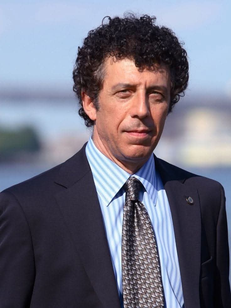 barbaravitali2's tweet image. Happy Birthday @ericbogosian April 24,1953 #TalkRadio #Gossip #LawAndOrder #Billions #EricBogosian