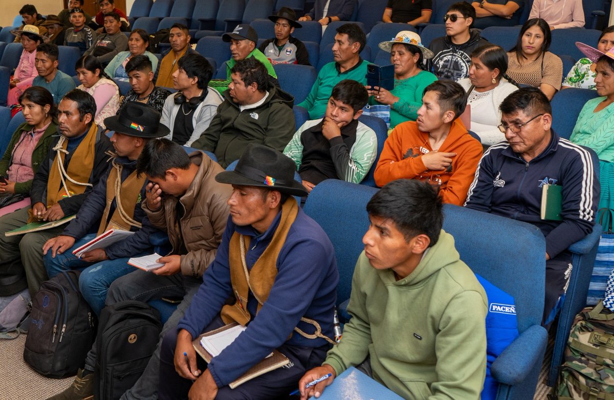 ENDE Corporación tweet media