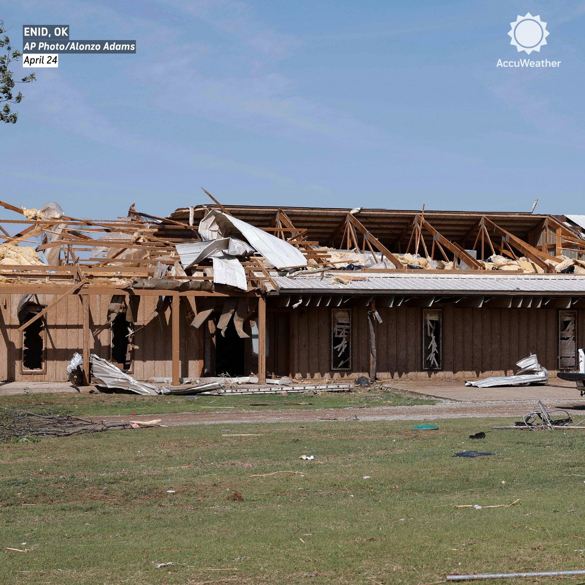 AccuWeather tweet media