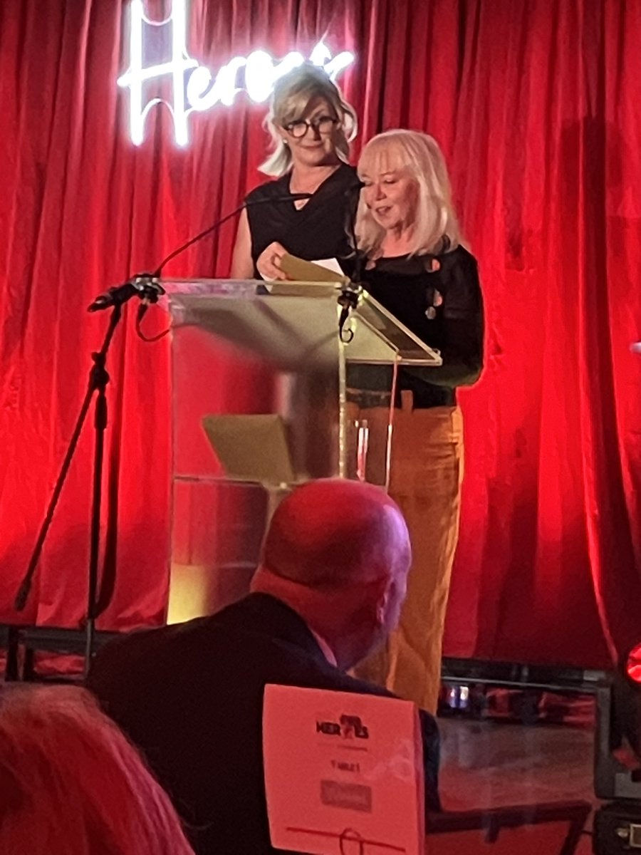 jackieandrews11's tweet photo. Delighted to present the Secondary Pupil of the Year at #heroes2026 on behalf of @uhimoray Thank you for asking me ❤️@uhimorayseniorphase  Congratulations to Olivia Murray (winner) ❤️ Leo McBain  and Michael Hay (Finalists) https://t.co/MmiR8KYSk3