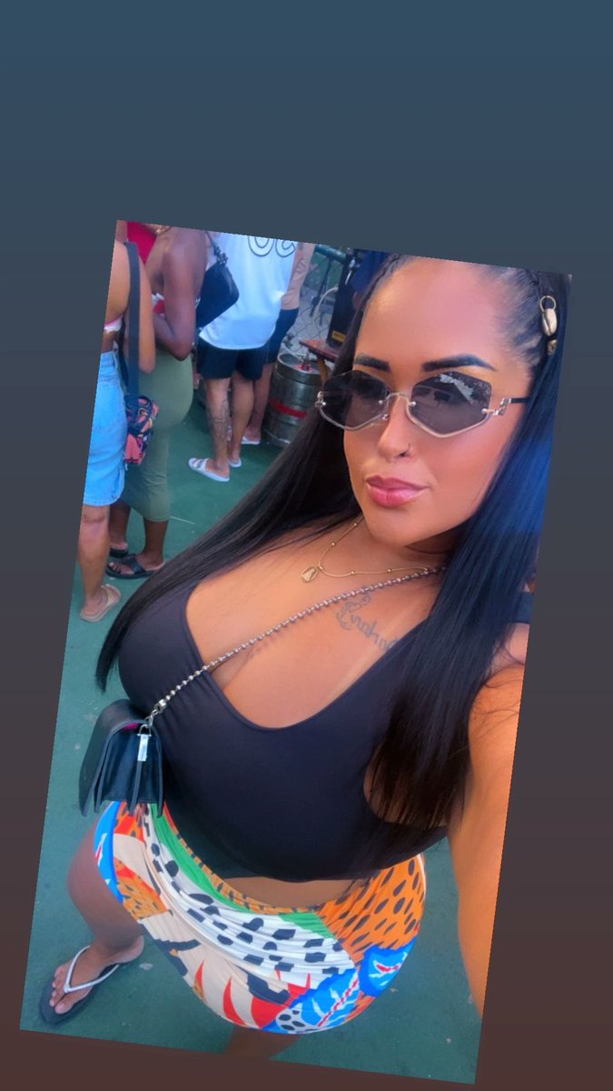 J 🦋 tweet media