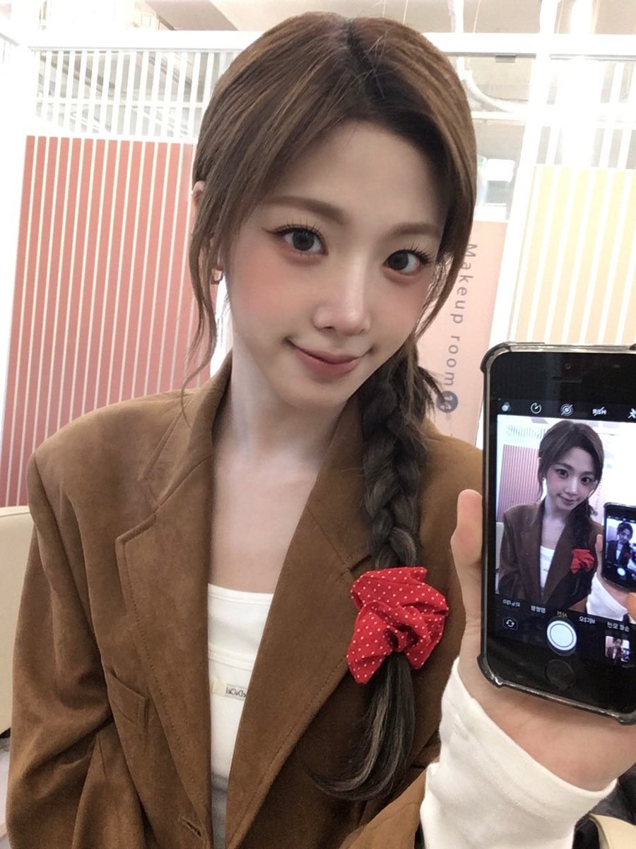 nien pics 🍓 tweet media