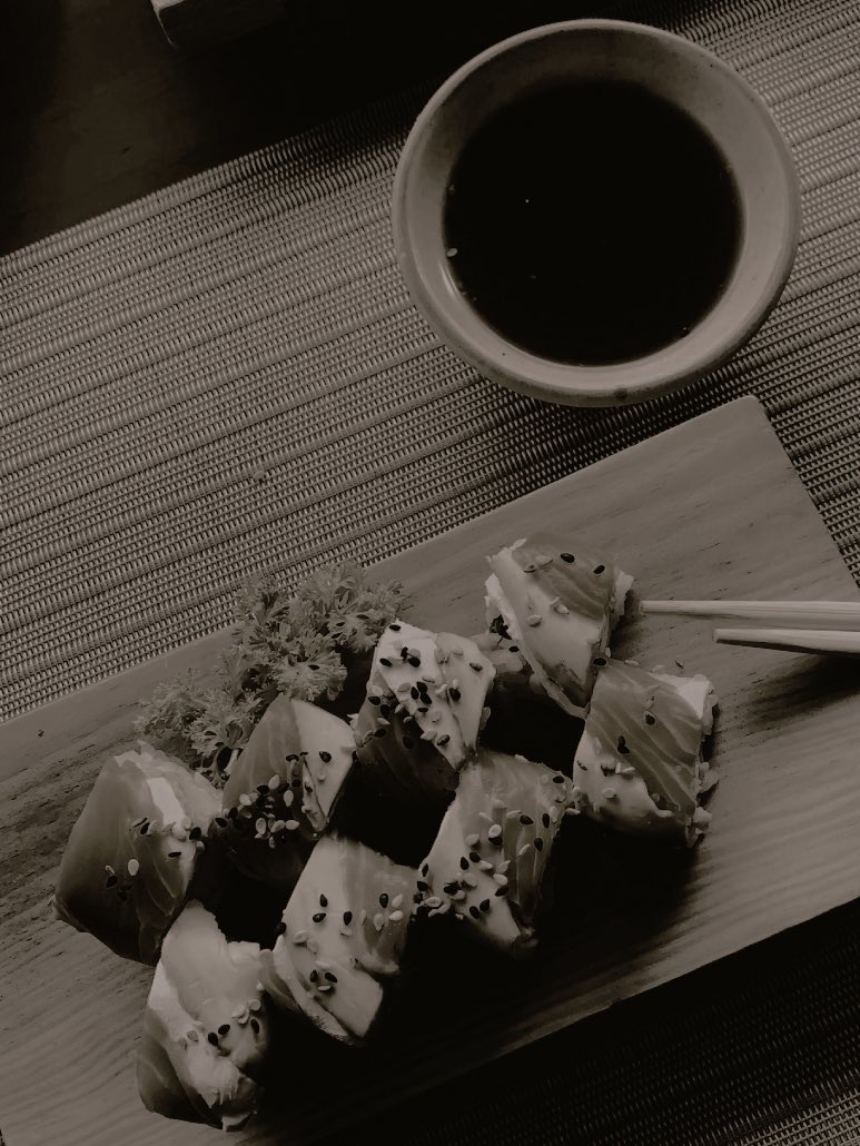 Naira Wardana tweet media