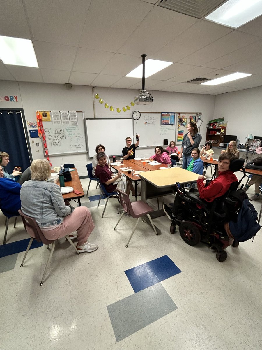 We got pizza and said Thank you to the Sped dept  kids and Mr. Sudbrock today they help us with our mats and wrestling  room, keeping it clean and supplied!  <a href="/HowellWrestling/">Howell Wrestling</a>