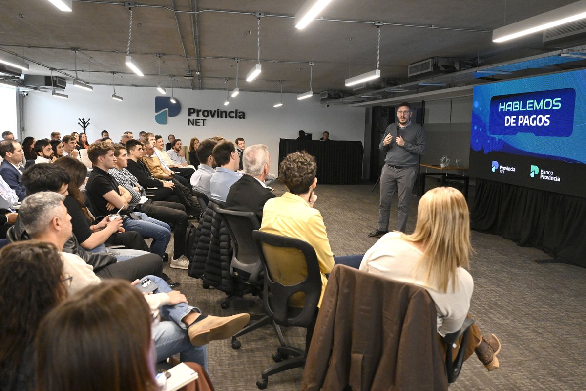 ProvinciaNET's tweet photo. Hoy llevamos adelante #HablemosDePagos 🚀

Una jornada junto a @bancoprovincia  en nuestras oficinas del Polo Tecnológico para compartir ideas, experiencias y desafíos del ecosistema de pagos.
Conversamos sobre adquirencia, soluciones de pago y cómo seguir fortaleciendo nuestro rol en el mercado con propuestas innovadoras.

Creemos en estos espacios de colaboración para impulsar soluciones más eficientes para las y los bonaerenses.

#PagosDigitales #Fintech #InnovaciónFinanciera #TransformaciónDigital
